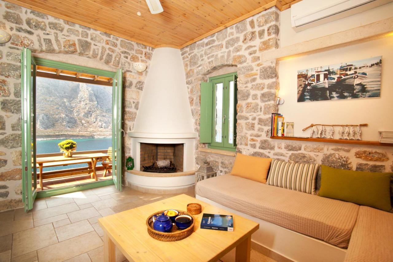 Villa Petra Boutique Homes